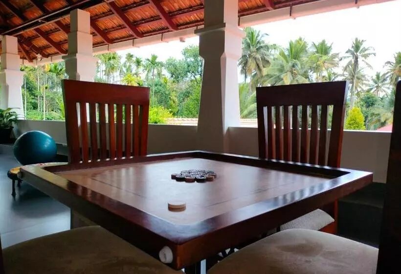 Lomakeskus Wayanad Mace Mansion