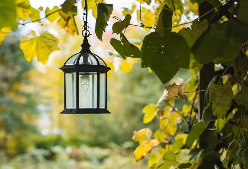 Retkeilymaja The Village Inn