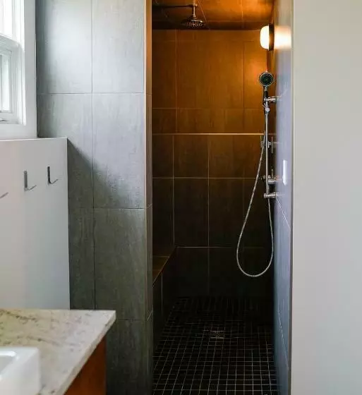 تختخواب و صبحانه Studio On Capri