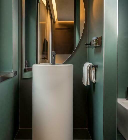 Отель Agio Comfy Place