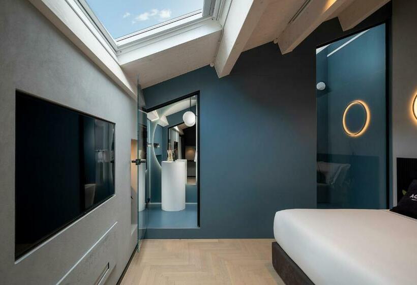 Отель Agio Comfy Place