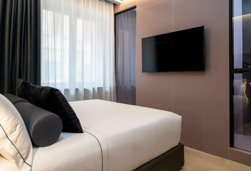 Отель Agio Comfy Place