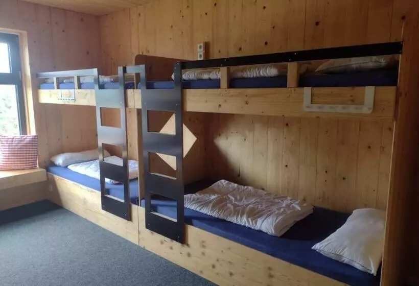 Hotelli Jugendgästehaus Gerlosplatte