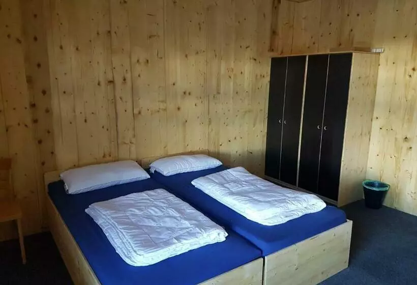 Hotelli Jugendgästehaus Gerlosplatte