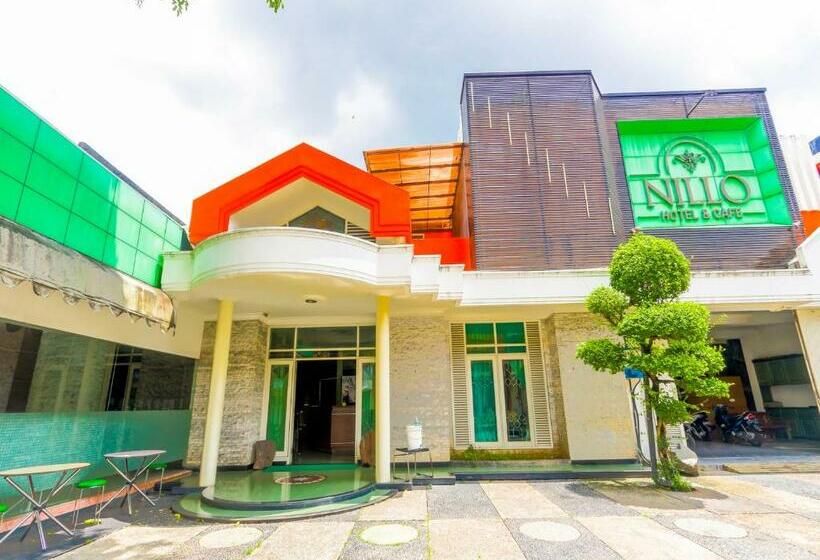 Hotel Oyo 90788 Nillo