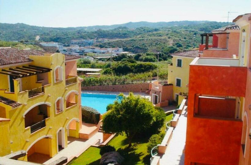 Santa Teresa Apartments