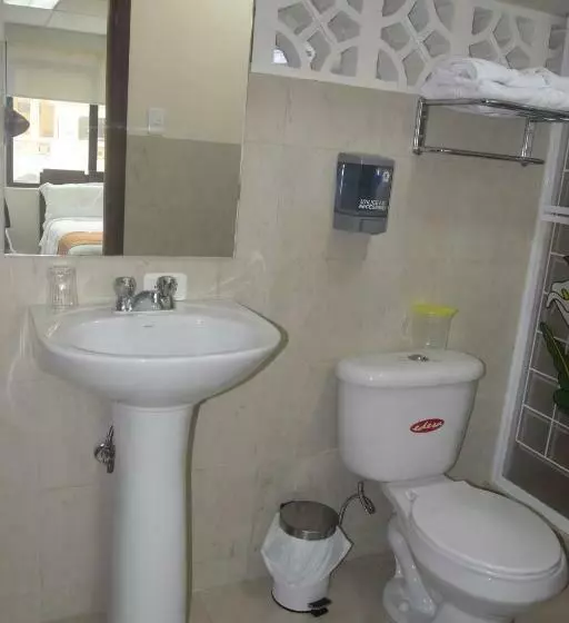 هاستل Olan´s Hotel Group