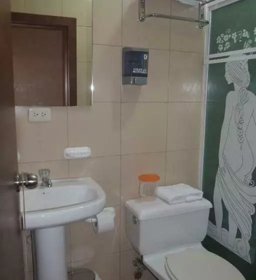 هاستل Olan´s Hotel Group