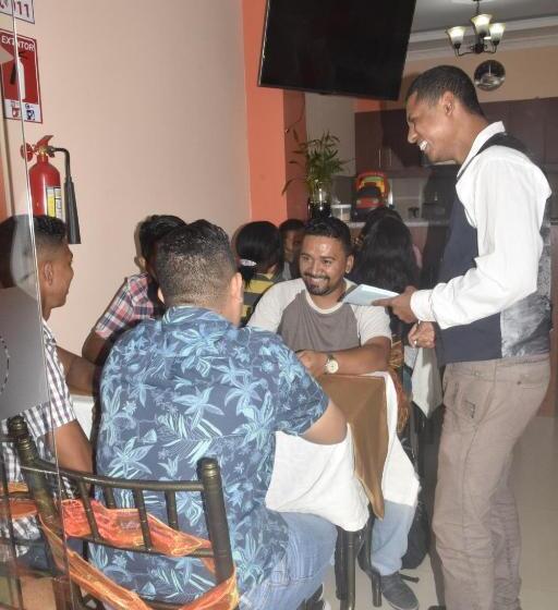 فندق صغير Olan´s Hotel Group