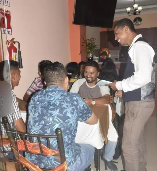 هاستل Olan´s Hotel Group