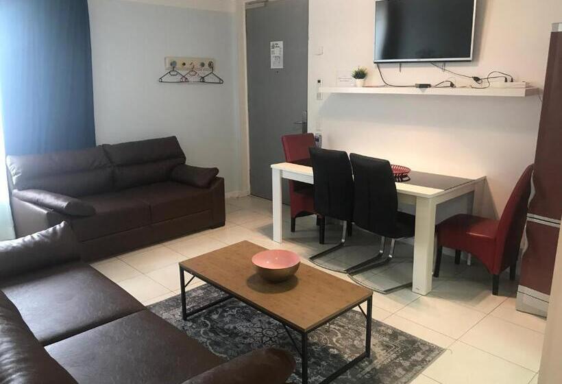 Baynunah Suites Apart