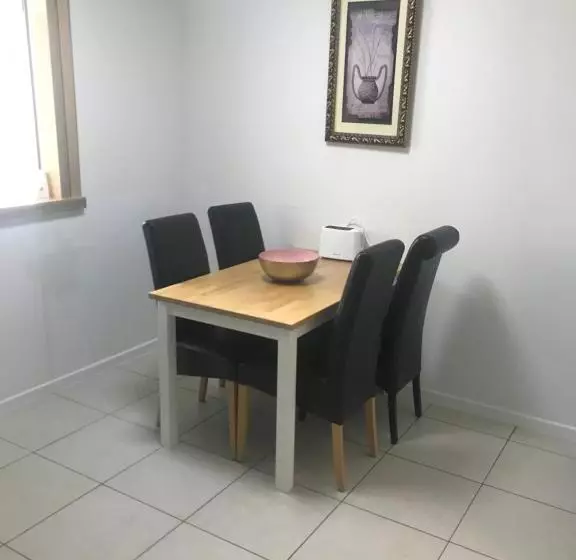 Baynunah Suites Apart
