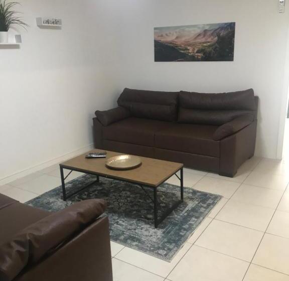 Baynunah Suites Apart