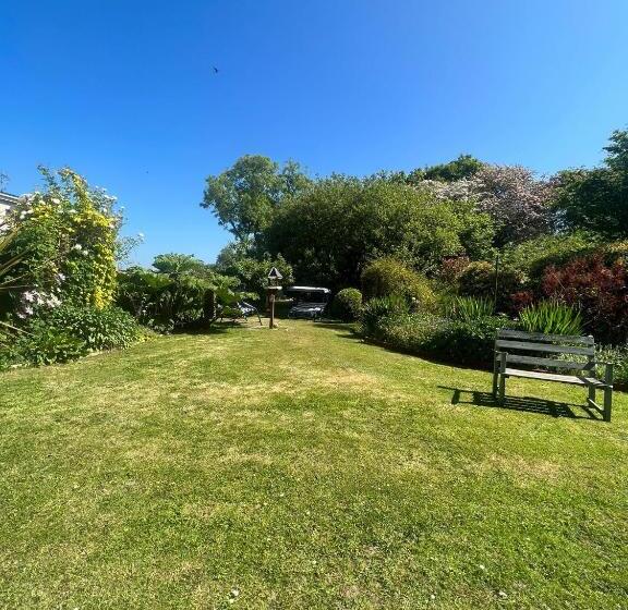 ベッドアンドブレックファースト Broadmoor Farm