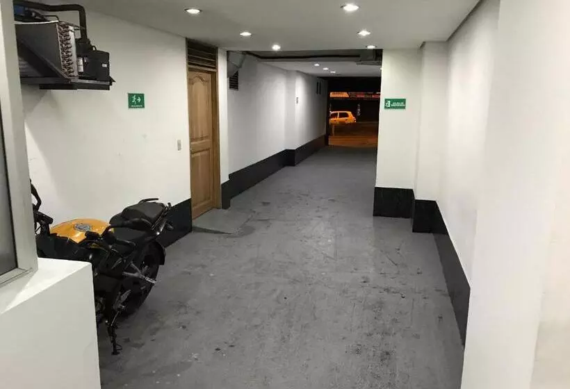 ホテル Portal Central