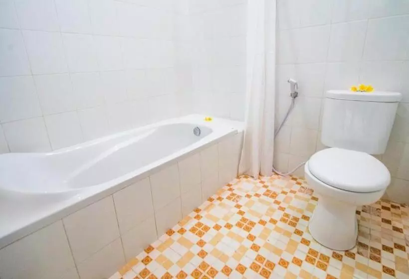 ペンション Gede House Tejakula