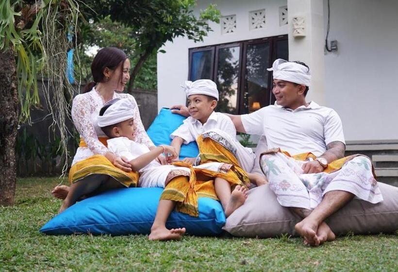 Пансион Gede House Tejakula