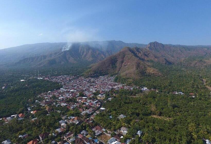 Пансион Gede House Tejakula