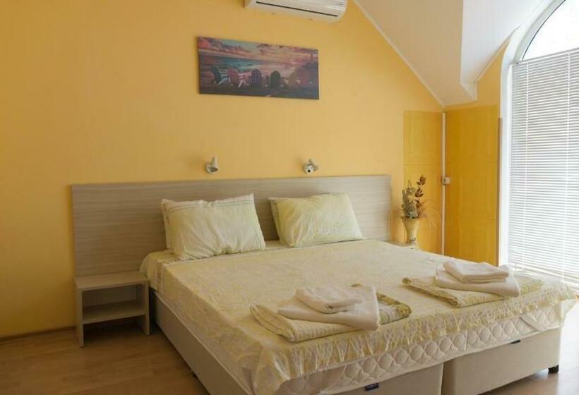 بنسيون Guest House Gardeli