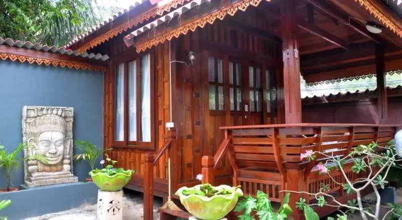 Hotel Aree Beach Resort