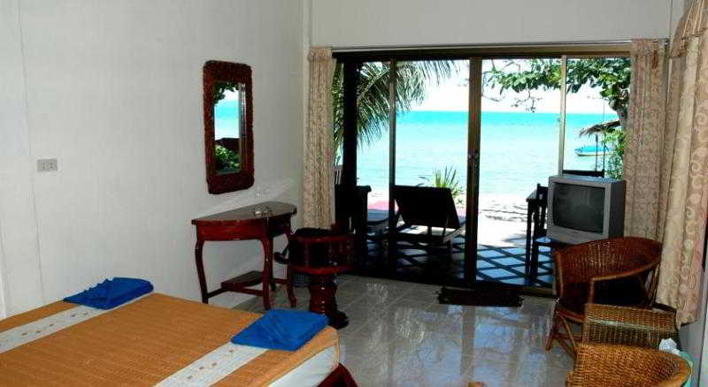 فندق Aree Beach Resort