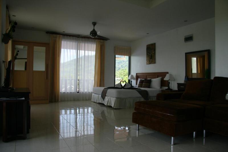 Отель Baan Chayna Lounge Resort