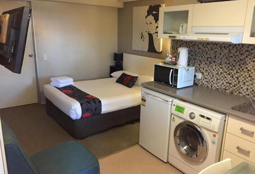 فندق Brisbane Street Studios