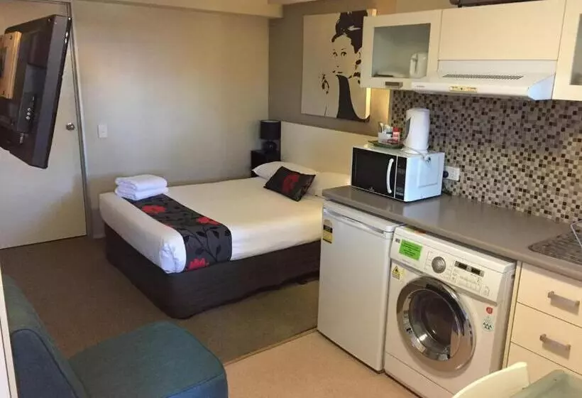 فندق Brisbane Street Studios