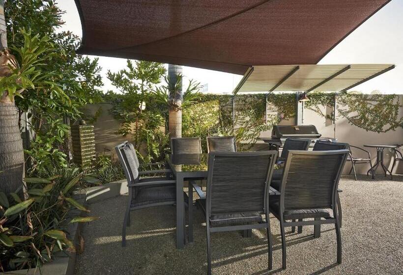 فندق Brisbane Street Studios