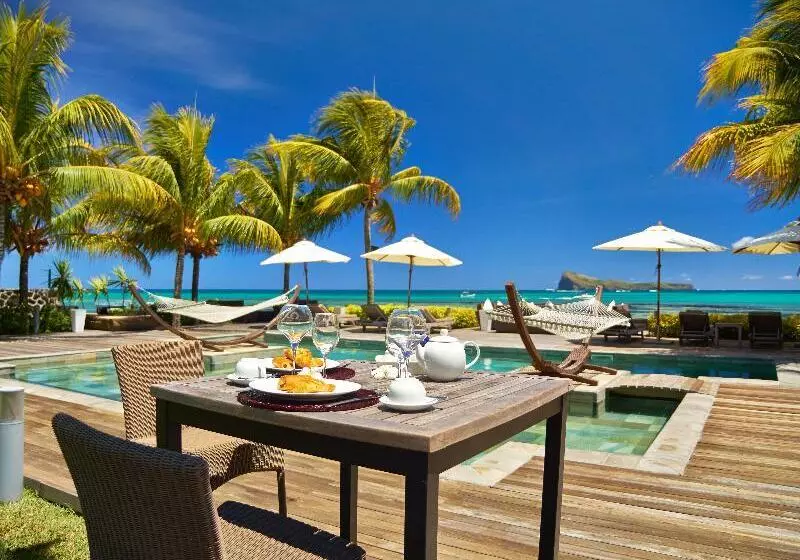 هتل Cape Point Seafront Exclusive Suites & Penthouses