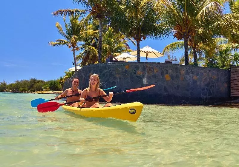 هتل Cape Point Seafront Exclusive Suites & Penthouses