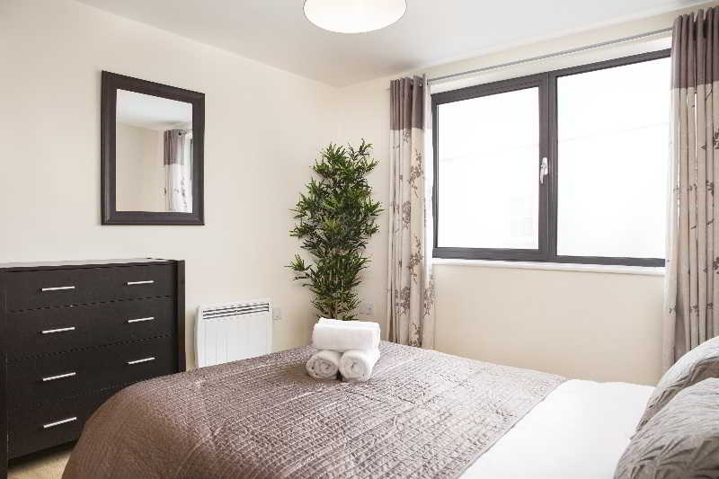 酒店 Cheltenham Plaza