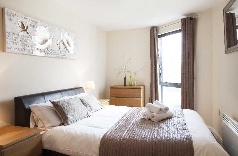 酒店 Cheltenham Plaza