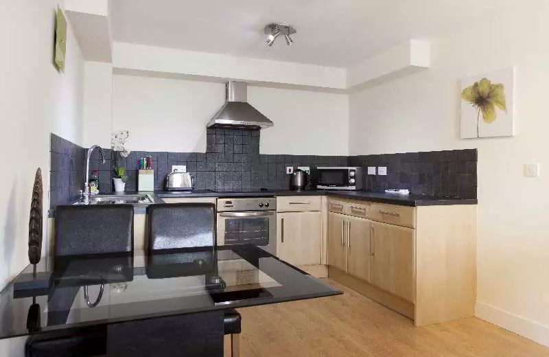 酒店 Cheltenham Plaza