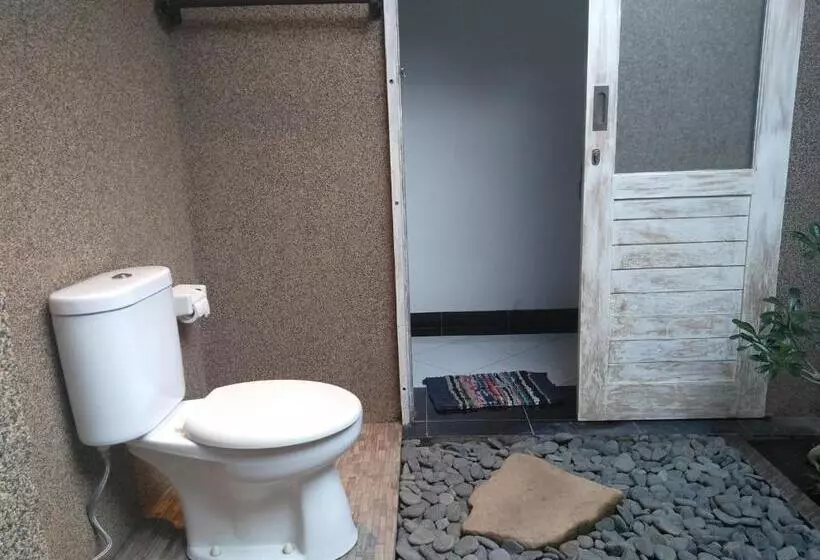 בית מלון כפרי Krisna Homestay