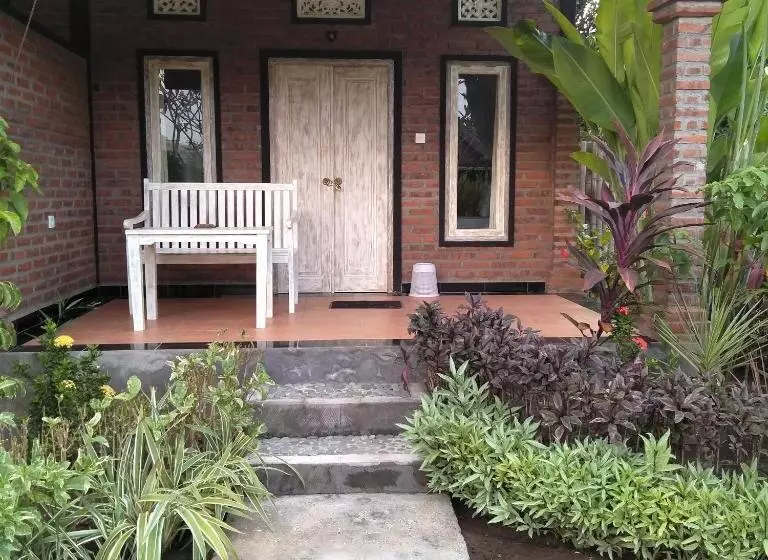 בית מלון כפרי Krisna Homestay