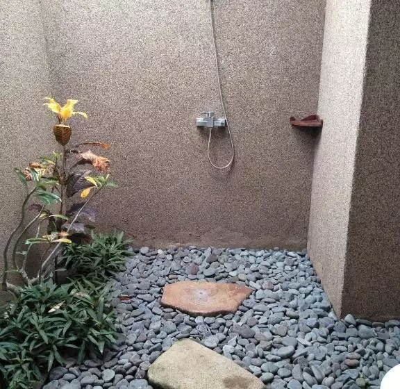 בית מלון כפרי Krisna Homestay