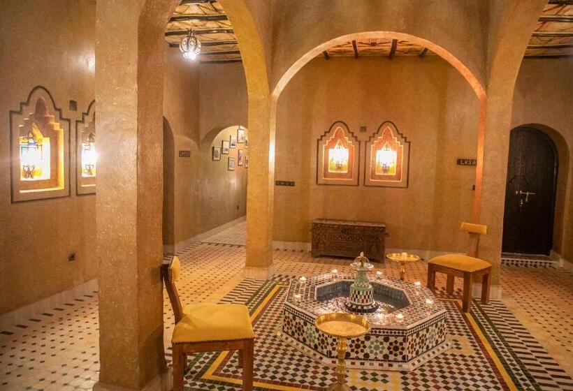 ホテル Ksar Elkabbaba Kasbah & Spa