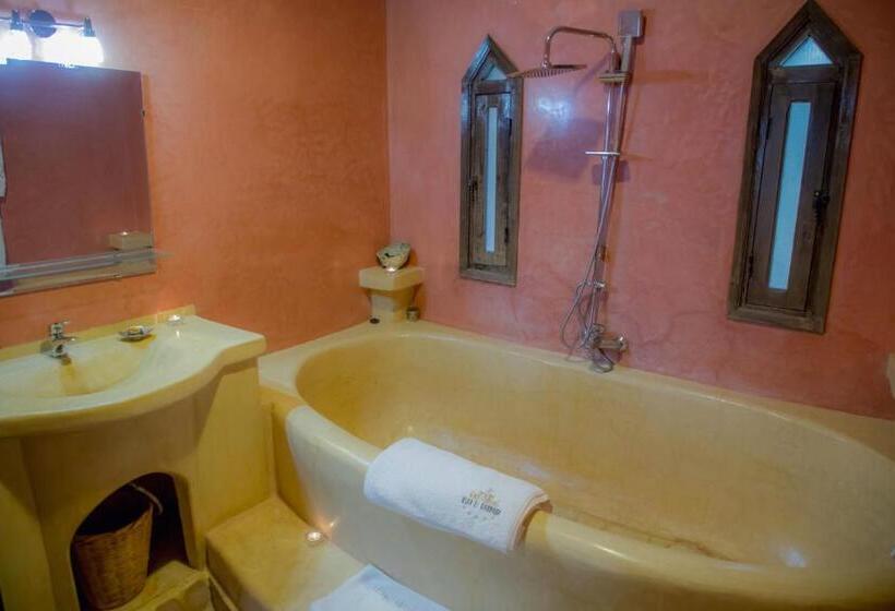 ホテル Ksar Elkabbaba Kasbah & Spa