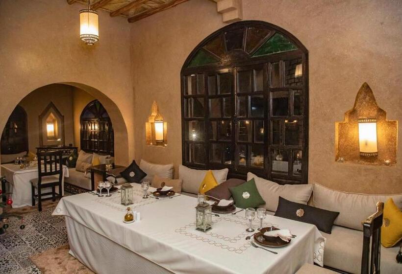 ホテル Ksar Elkabbaba Kasbah & Spa