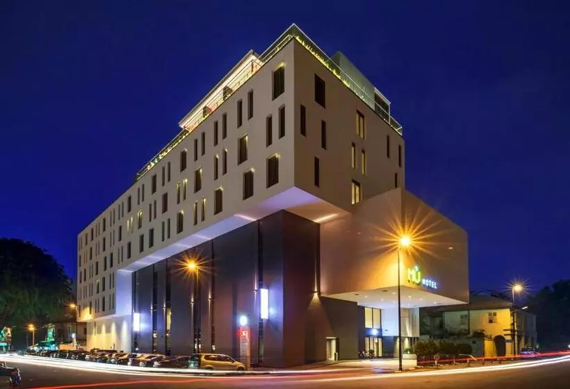 Mu Hotel