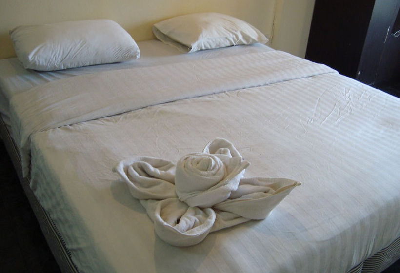 فندق Pandia House