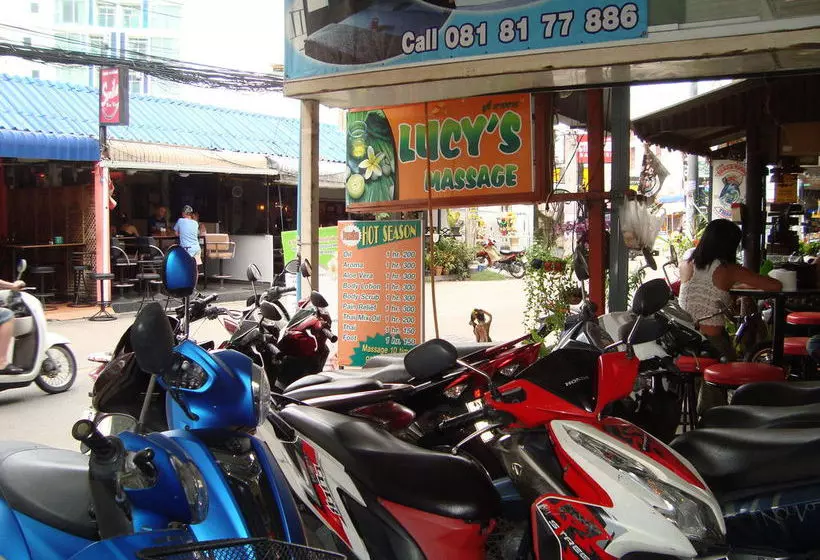 Отель Pandia House