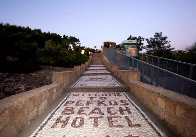 Hotel Pefkos Beach Studios & Apartments