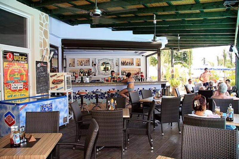 酒店 Pefkos Beach Studios & Apartments