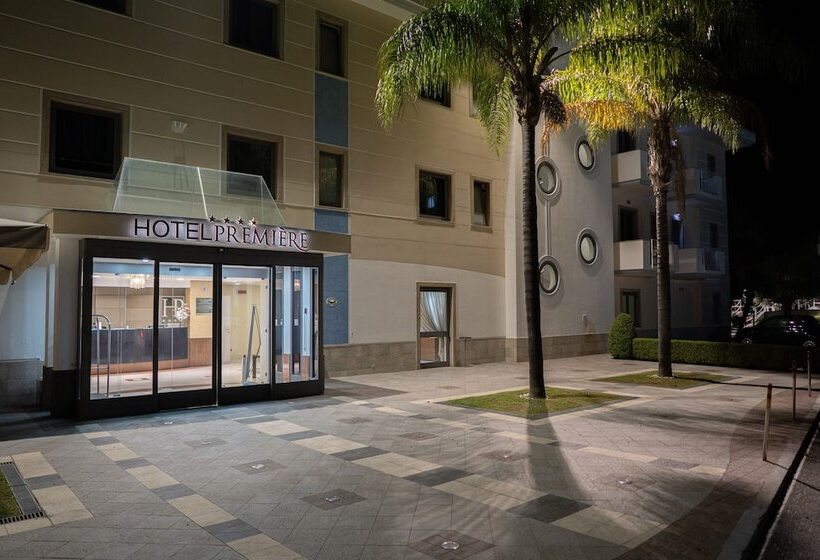 Отель Premiere