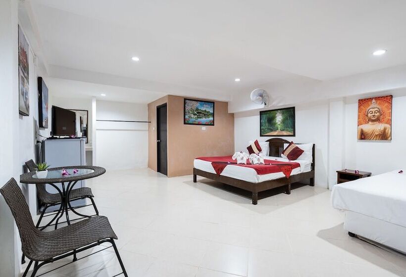 酒店 Rich Resort Beachside