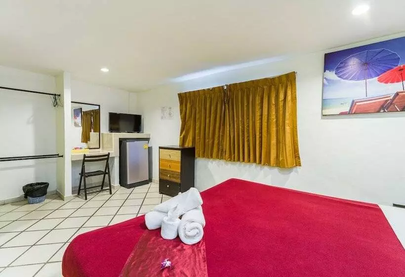 호텔 Rich Resort Beachside