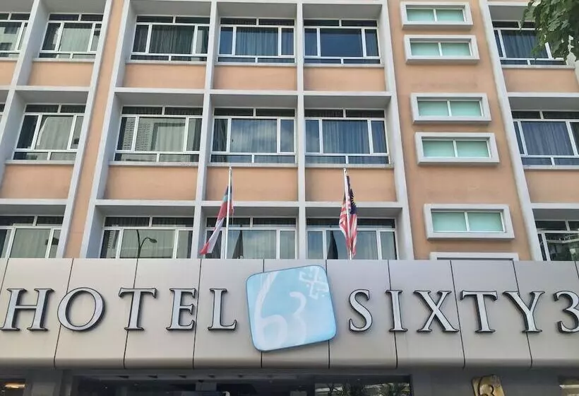 בית מלון כפרי Sixty3