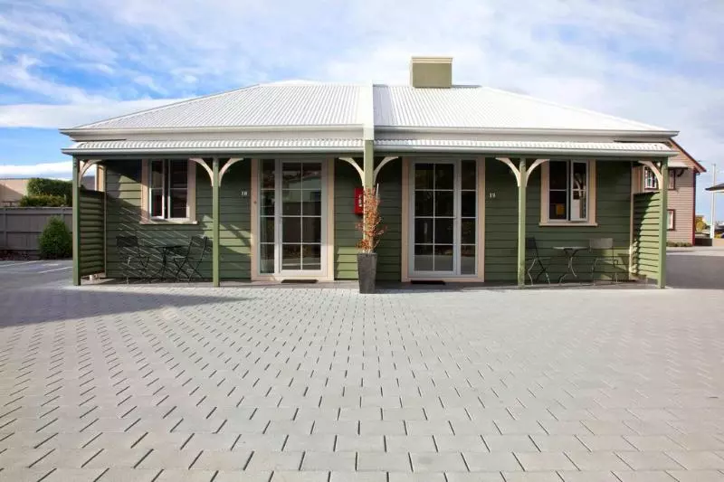 هتل The Mews Oamaru